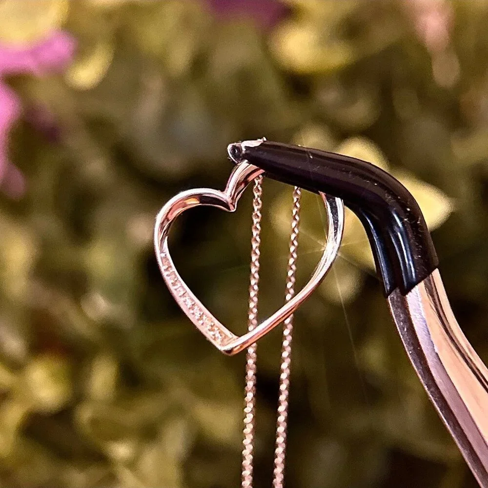 Lovely‎ 14K White Gold Diamond Heart Necklace